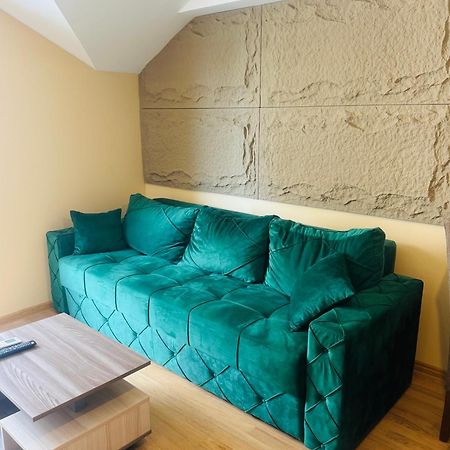 Apartmani Borova 2 Veliko Gradiste Ngoại thất bức ảnh