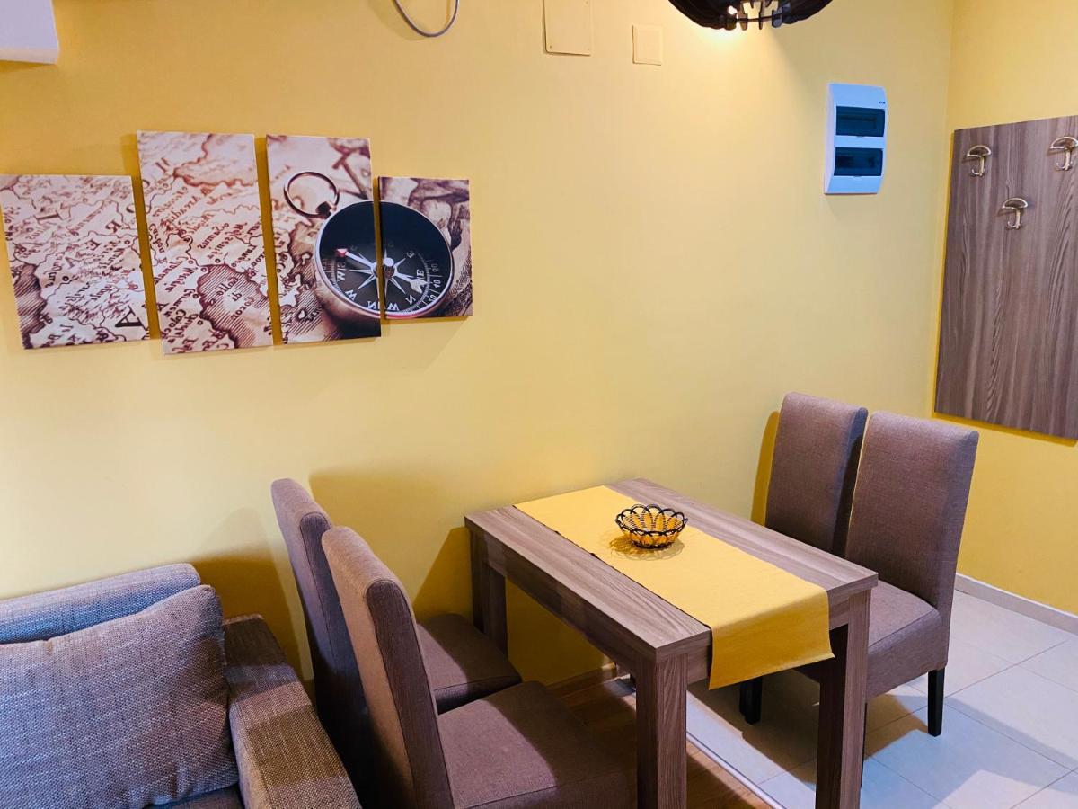 Apartmani Borova 2 Veliko Gradiste Ngoại thất bức ảnh