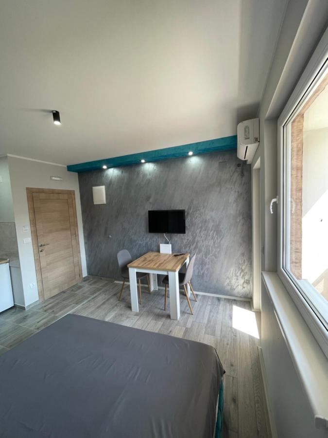 Apartmani Borova 2 Veliko Gradiste Ngoại thất bức ảnh
