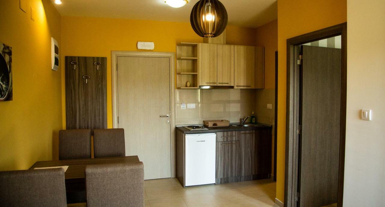 Apartmani Borova 2 Veliko Gradiste Ngoại thất bức ảnh